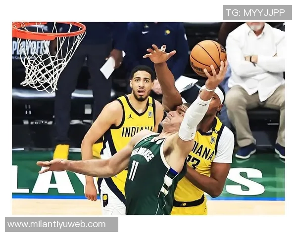 科尔安东尼加盟雄鹿感到无比兴奋期待在热情主场的首秀表现 科尔安东尼加盟雄鹿感到无比兴奋期待在热情主场的首秀表现