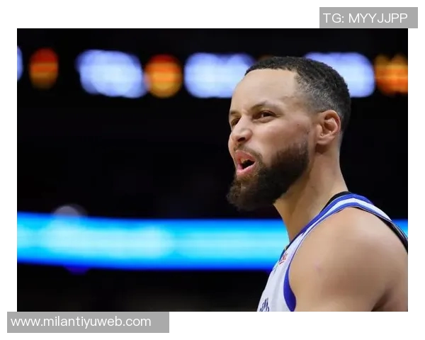 库里分享谷歌折叠手机广告幕后花絮巴特勒奇特造型意外现身引关注