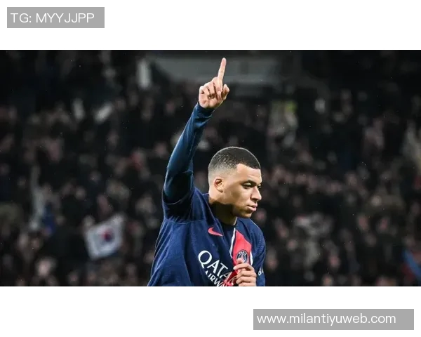 恩里克回应法甲水平质疑称维蒂尼亚为世界顶级中场之一