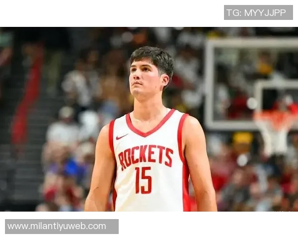 谢泼德31分惊艳全场火箭凭借顽强防守战胜勇士 谢泼德31分惊艳全场火箭凭借顽强防守战胜勇士