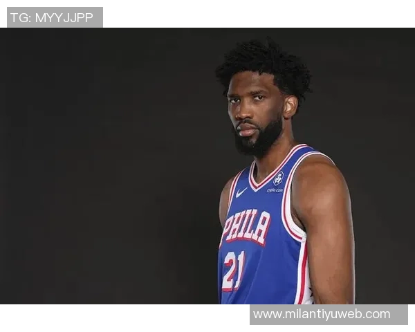 恩比德缺席训练乔治在昨日3v3后今日参与5v5对抗赛