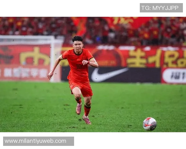 东体报道U22国足将于11月举行四国赛邀请越南队参与并于12月启动集训