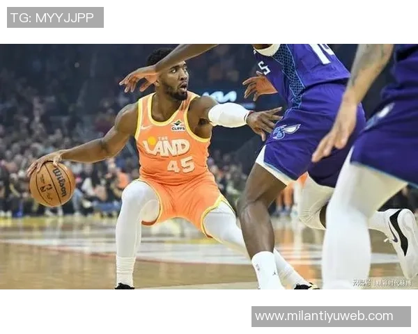 外线失准成比赛主旋律骑士黄蜂三分球命中率惨淡对决