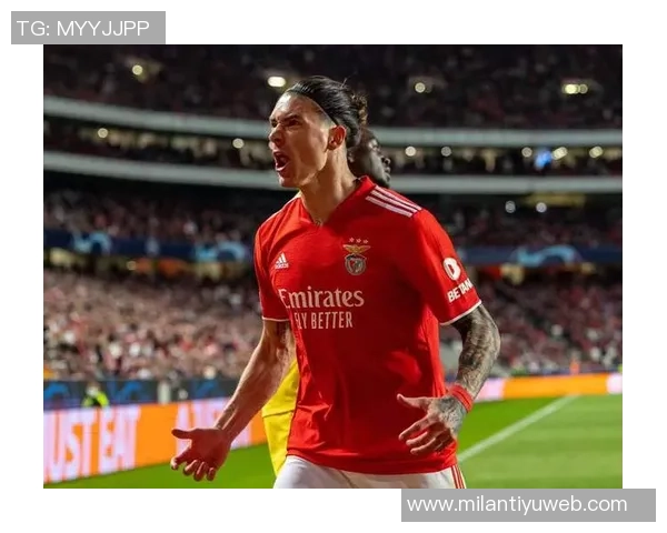 苏亚雷斯回顾职业生涯差异：巴萨的精准传球与利物浦的奔跑空间